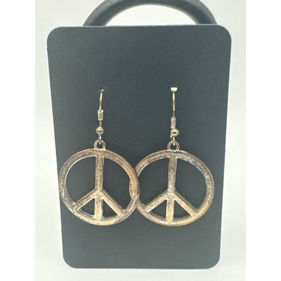 Vintage-Inspired Peace Symbol Dangle Earrings Rustic Metal Finish Boho-Chic - Picture 2 of 4